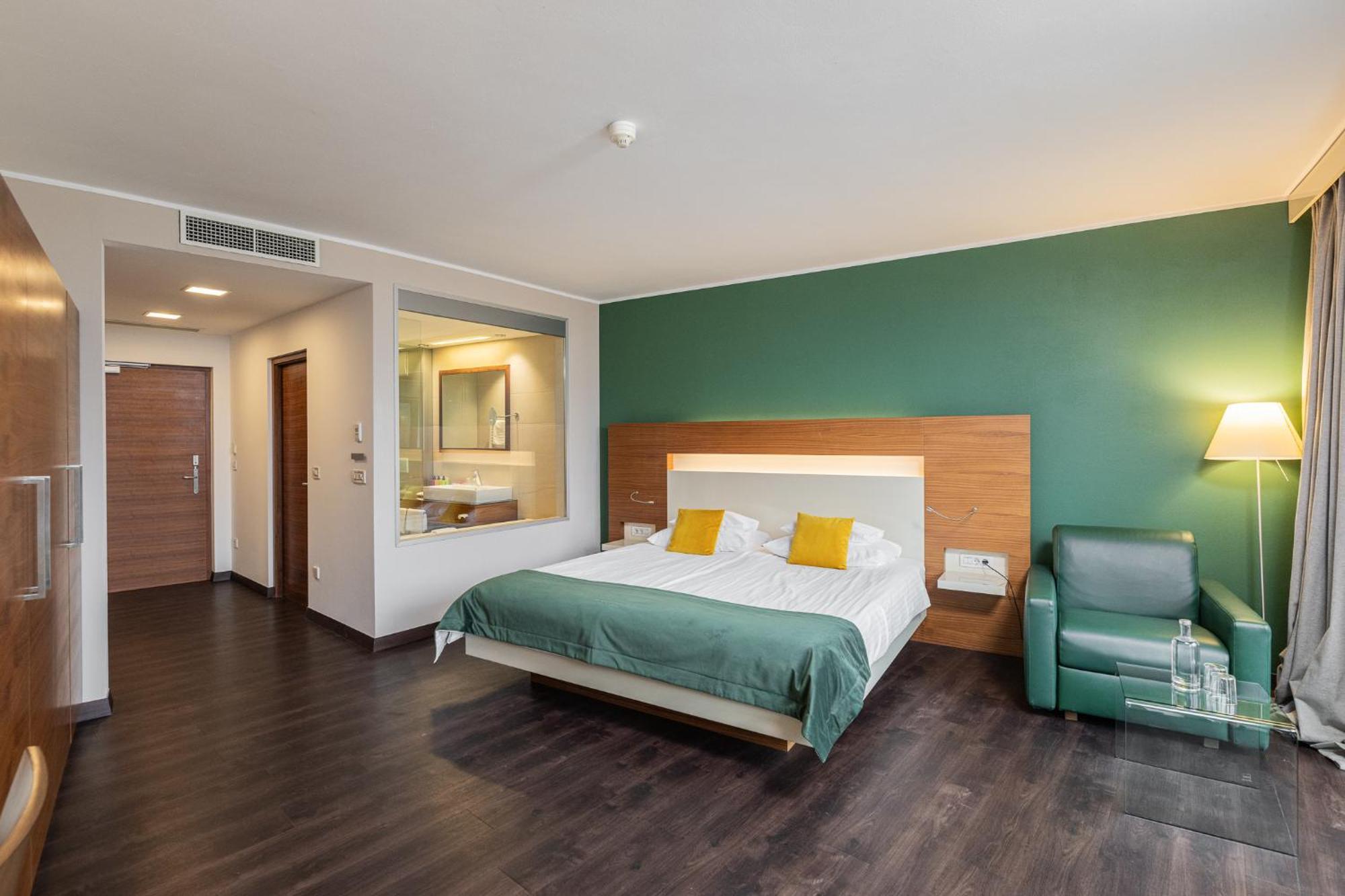 Hotel Gartner Tirolo Luaran gambar